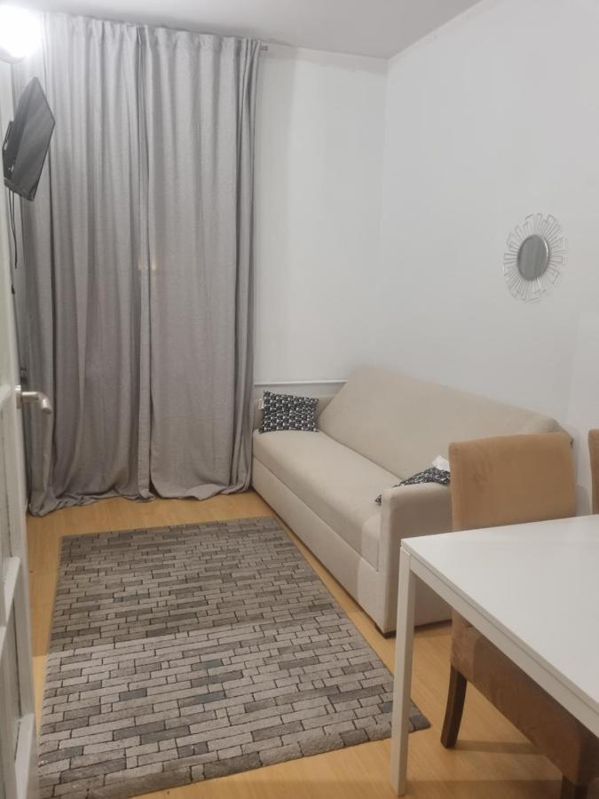 Old Town Pearl Apartment Varşovia Exterior foto